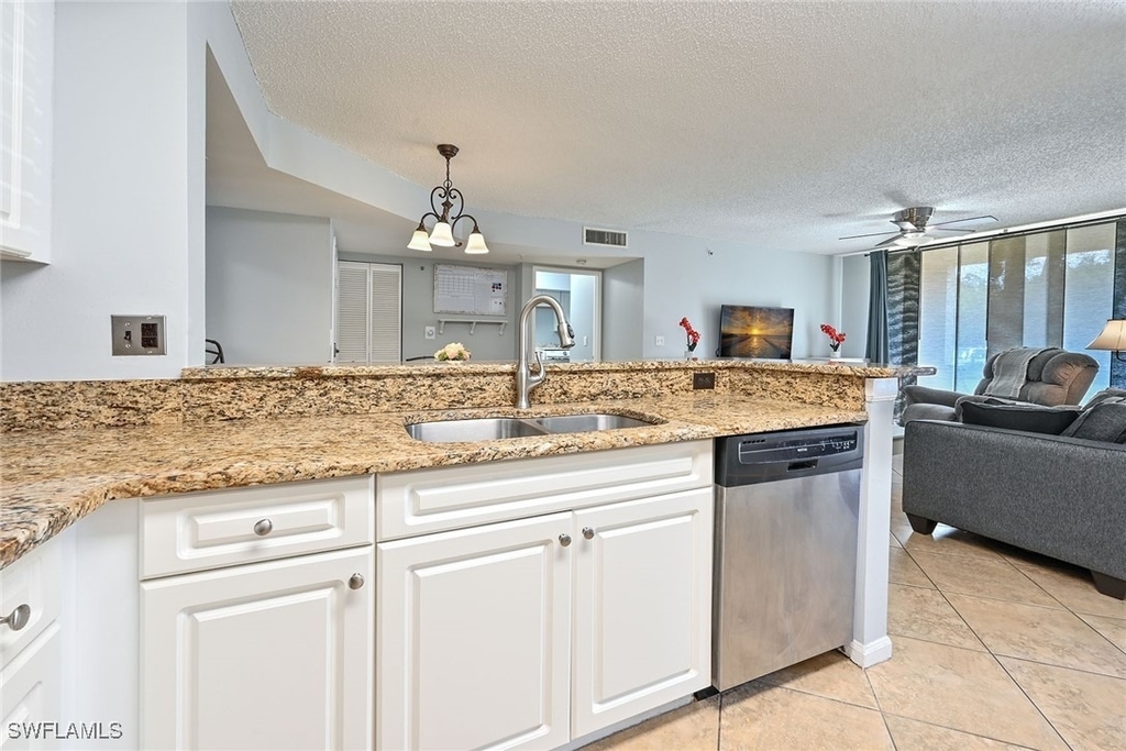 1265 Wildwood Lakes Boulevard - Photo 7
