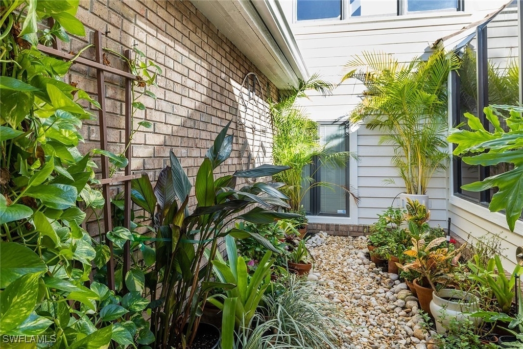 6652 Trident Way - Photo 19