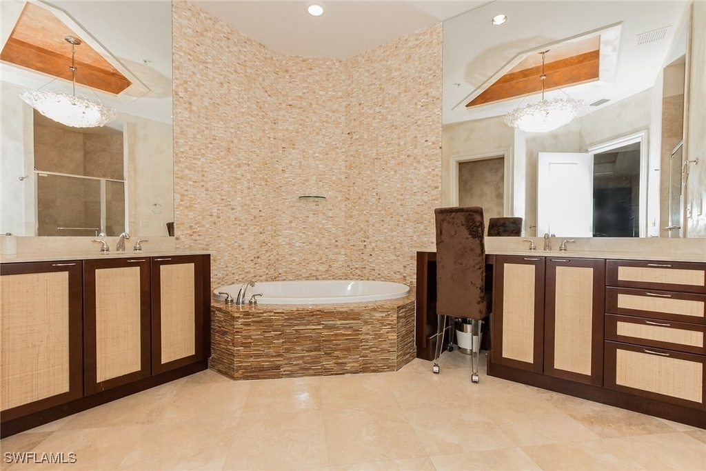4951 Bonita Bay Boulevard - Photo 15