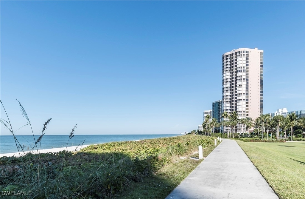 4001 Gulf Shore Boulevard N - Photo 31