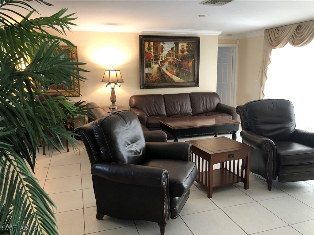 550 Forest Hills Boulevard - Photo 30