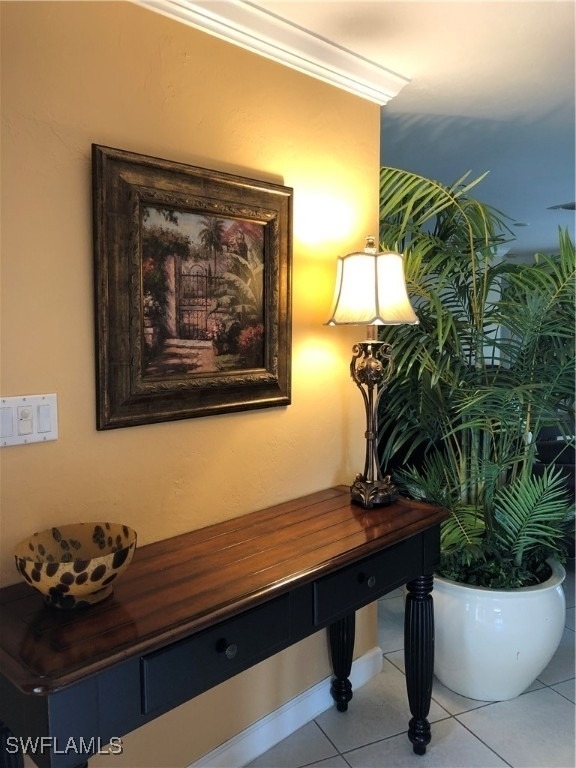 550 Forest Hills Boulevard - Photo 2