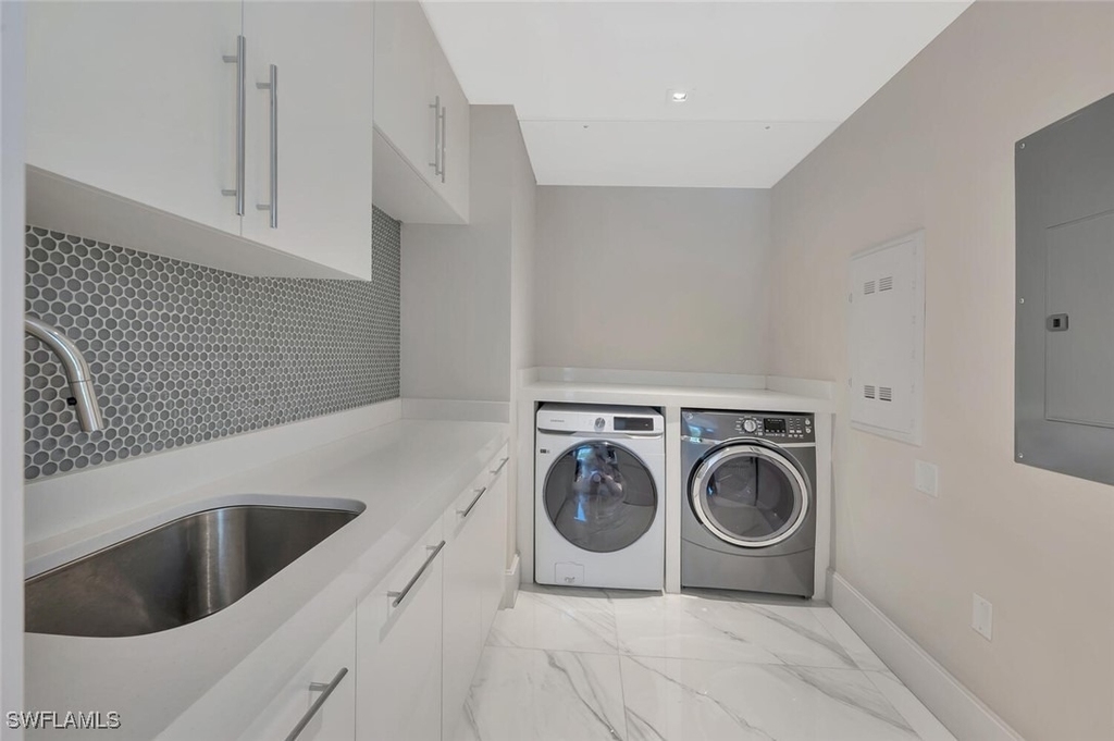 490 5th Street S - Photo 37