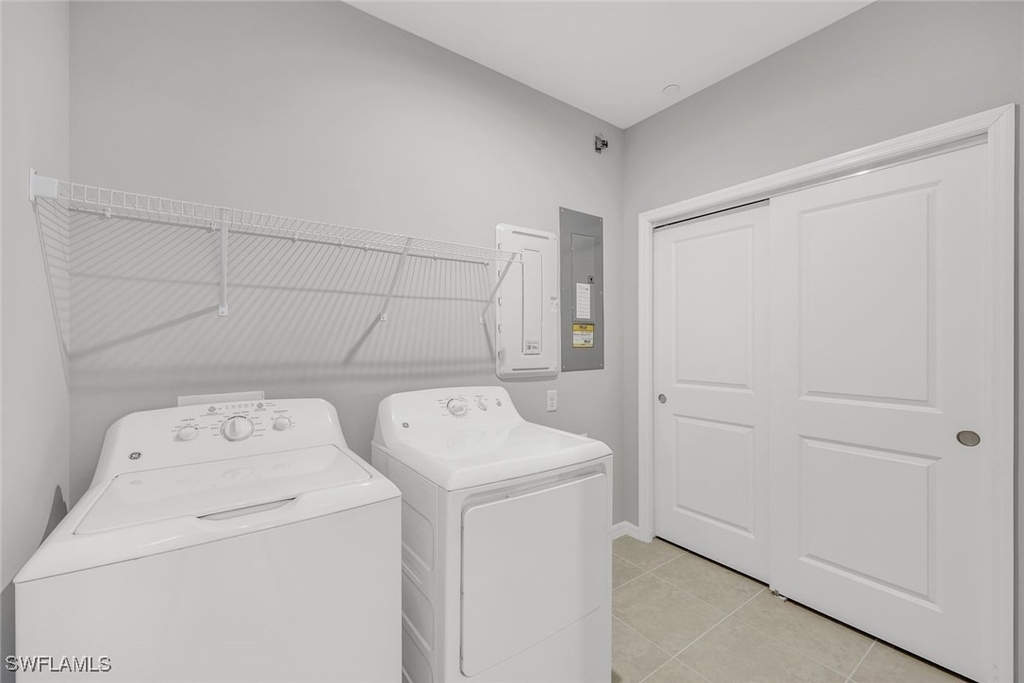 9393 Pocida Court - Photo 15
