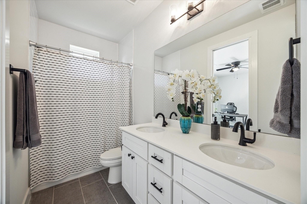 5723 White Magnolia Street - Photo 10