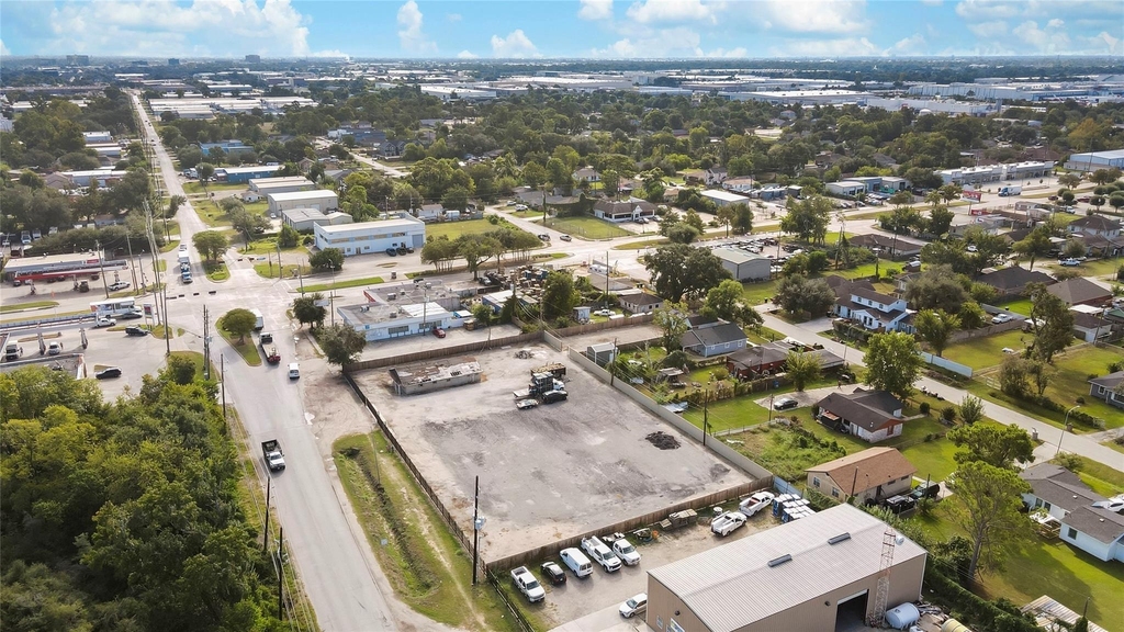 10215 Tanner Road - Photo 10