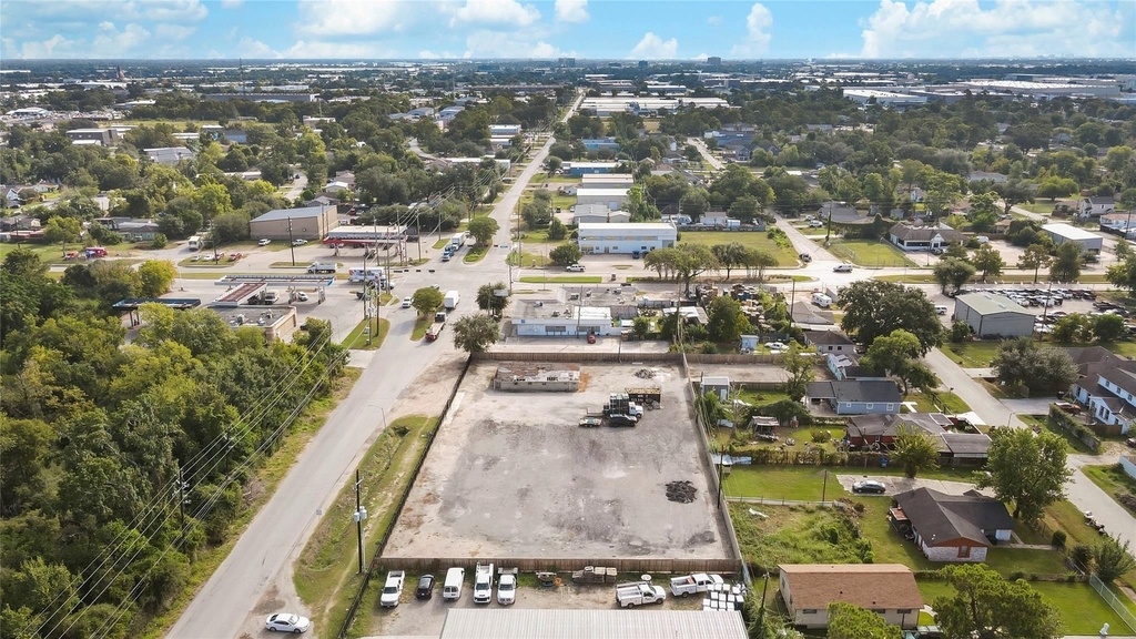 10215 Tanner Road - Photo 1