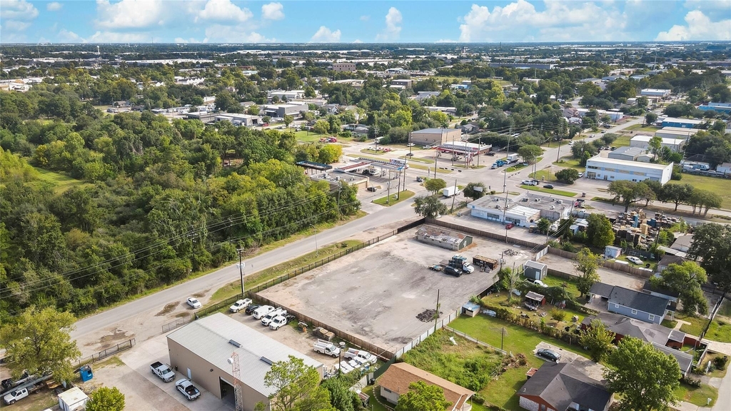 10215 Tanner Road - Photo 8