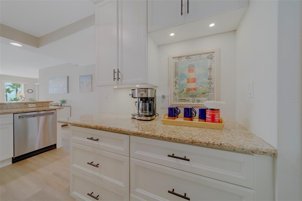 16700 Gulf Boulevard - Photo 13
