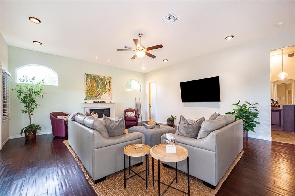 2339 Neptune Road - Photo 5