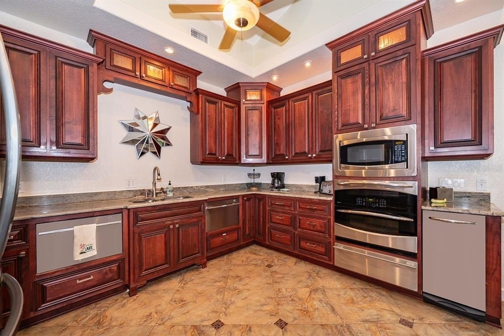 2339 Neptune Road - Photo 9