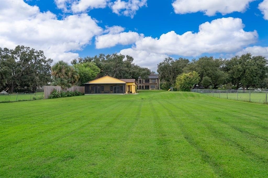 2339 Neptune Road - Photo 35