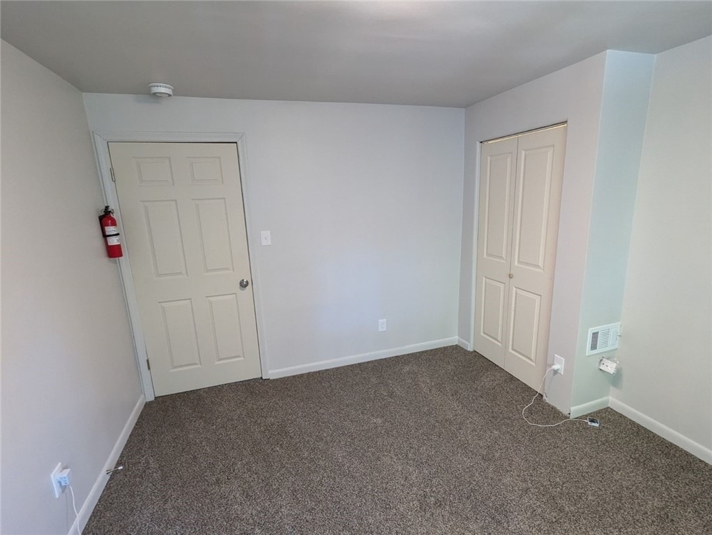 140 Zara Street - Photo 16