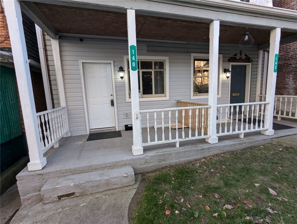 140 Zara Street - Photo 1