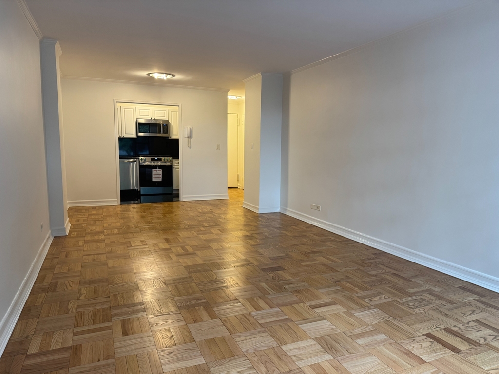 East 63rd Street - Photo 1