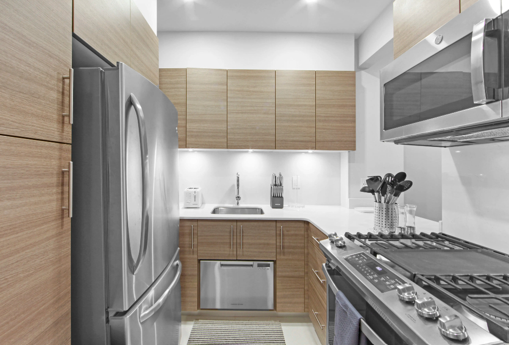 East 51st Street - Photo 2