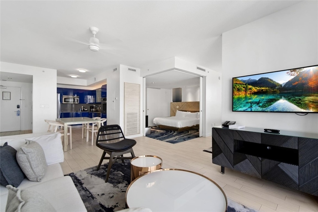 3101 Bayshore Drive - Photo 0