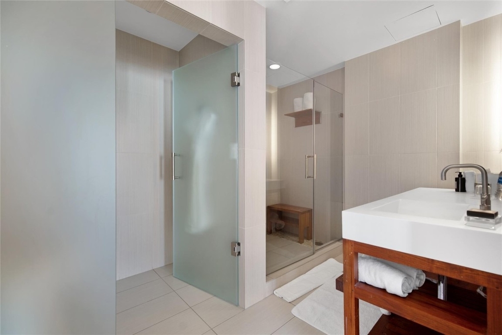 3101 Bayshore Drive - Photo 2