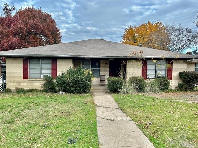 11223 Wyatt Street - Photo 0