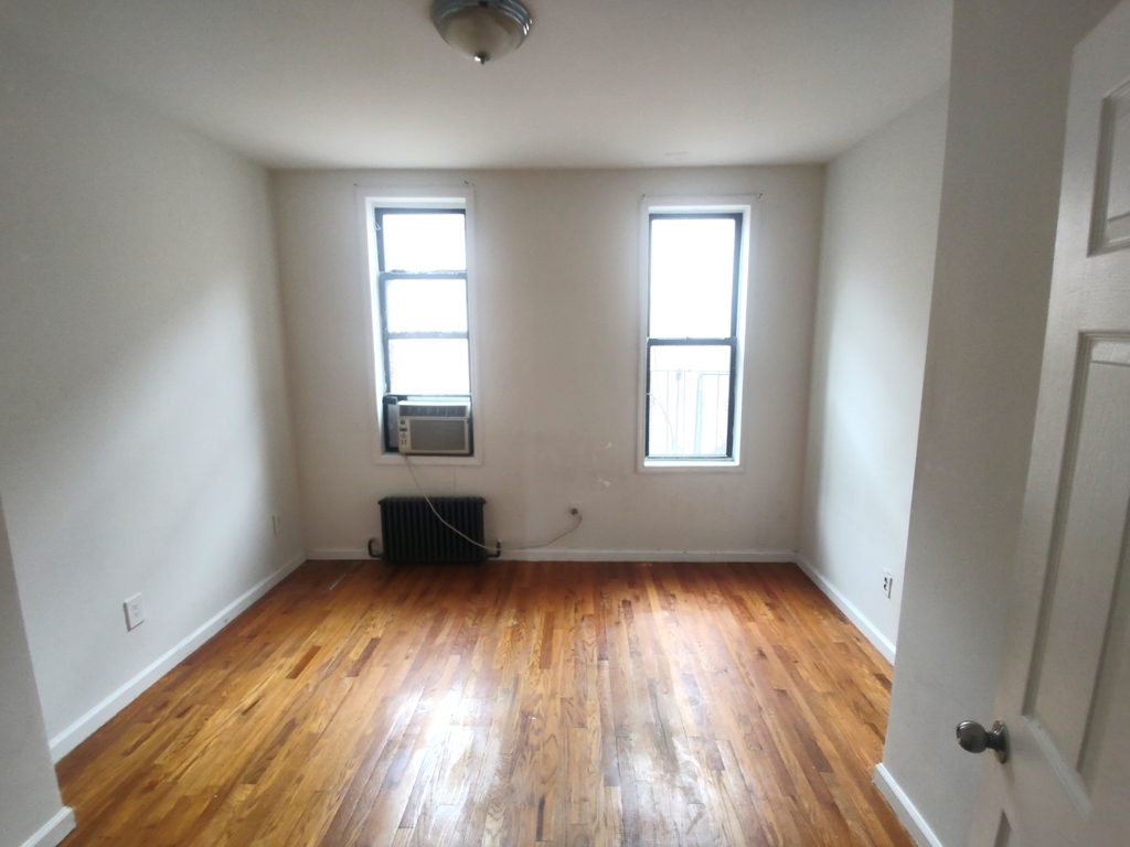 155 Newel Street - Photo 0