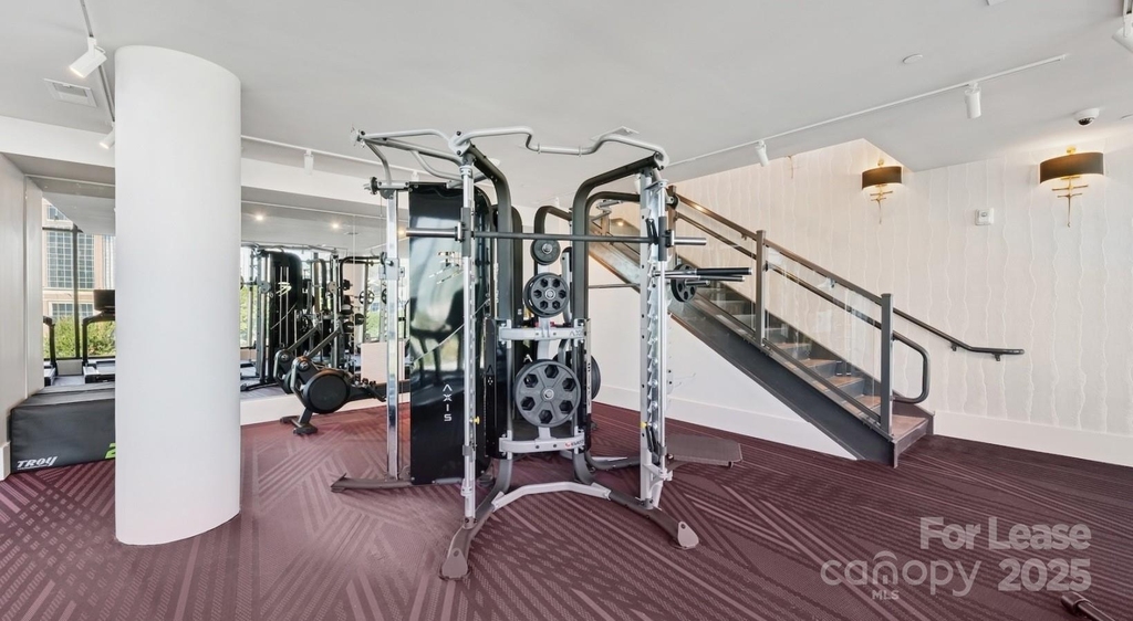 1007 S Mint Street - Photo 10