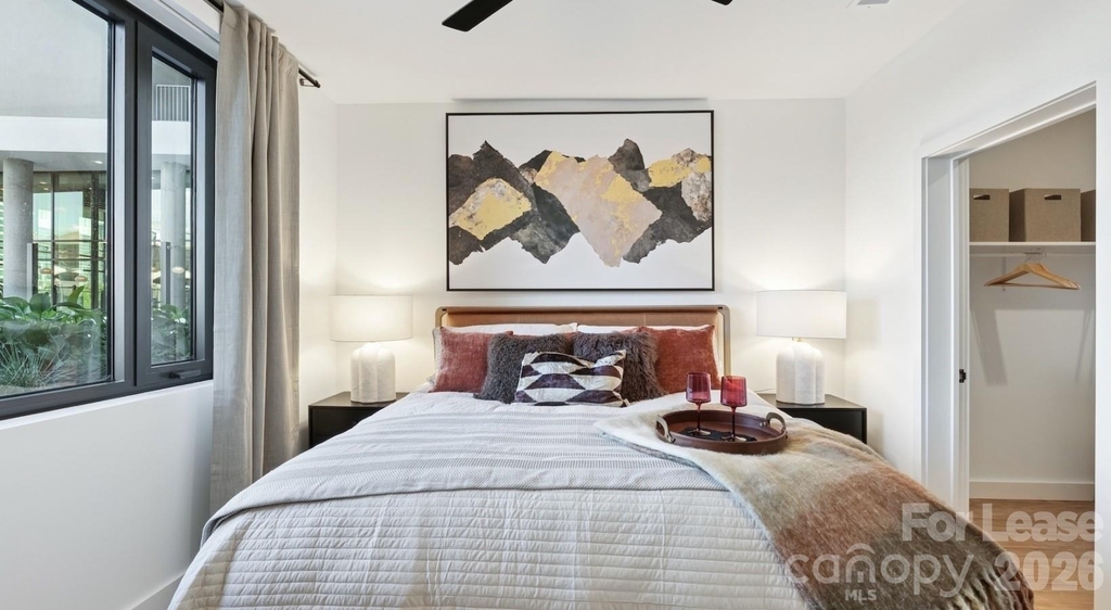 1007 S Mint Street - Photo 31