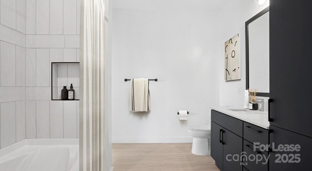 1007 S Mint Street - Photo 40