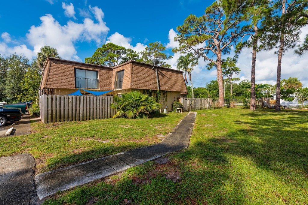 471 Kirk Road - Photo 0