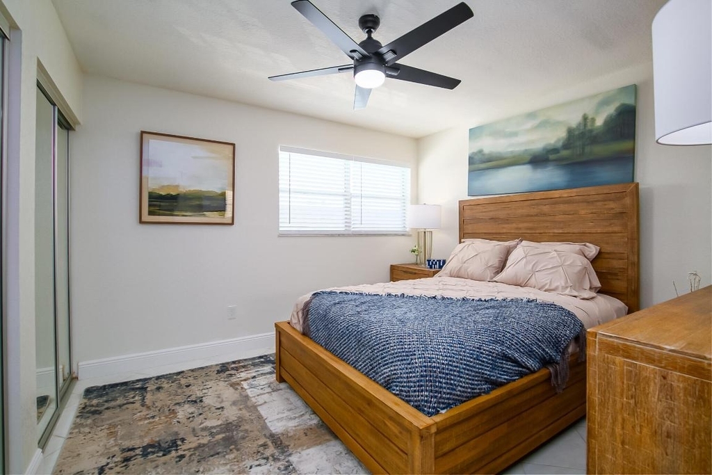 1225 Carlton Court - Photo 10