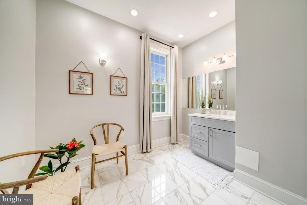 1111 Towlston Road - Photo 19
