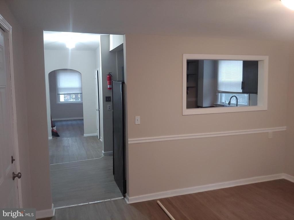 812 Edgewood Avenue - Photo 3