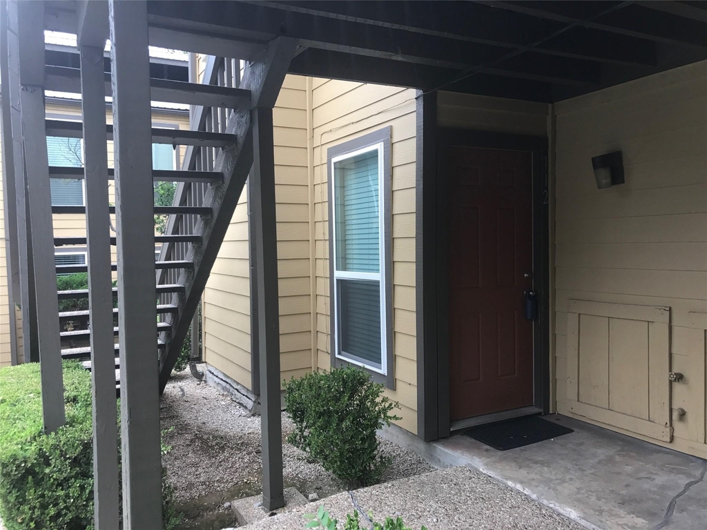 1000 W 26th St - Photo 6