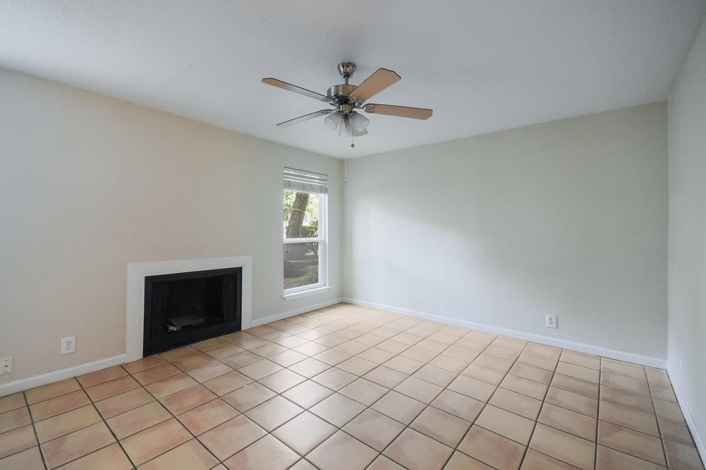 1000 W 26th St - Photo 9