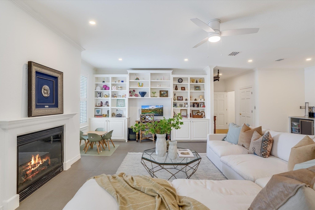 3705 Gilbert St - Photo 16