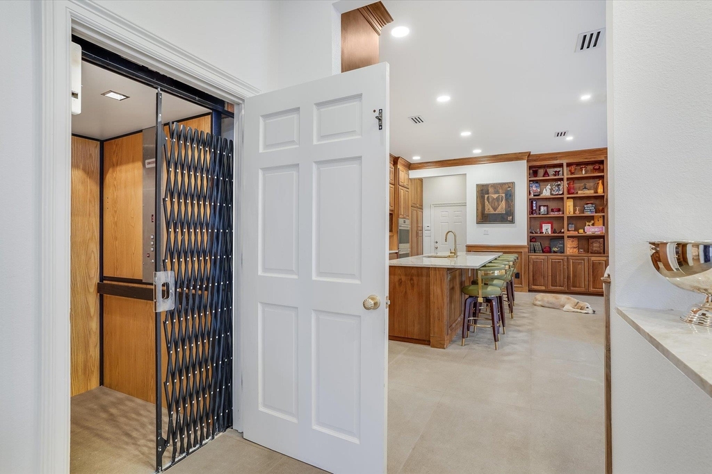 3705 Gilbert St - Photo 12