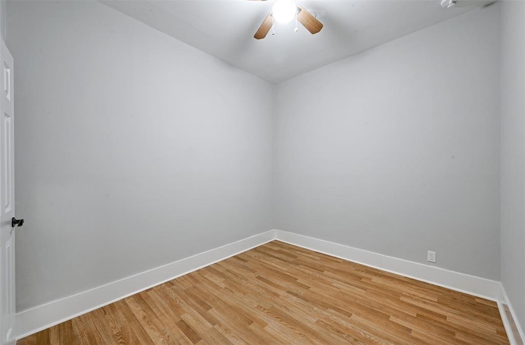 2511 San Gabriel St - Photo 14