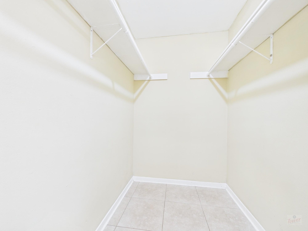 1000 W 26th St - Photo 10