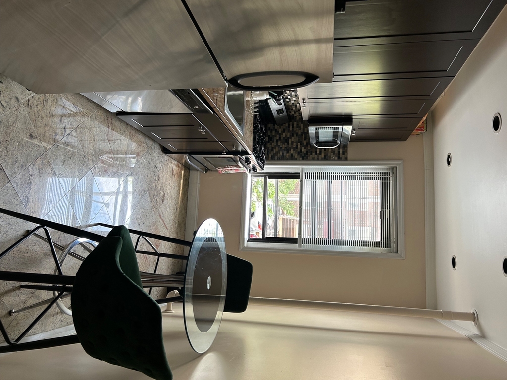 21-16 35th Street - Photo 3