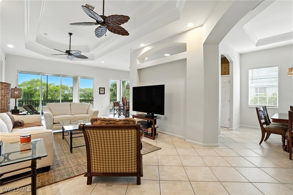 10080 Valiant Court - Photo 8
