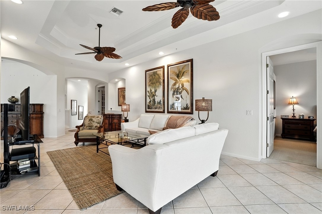 10080 Valiant Court - Photo 6
