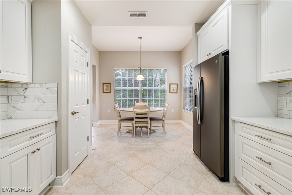 5051 Indigo Bay Boulevard - Photo 5