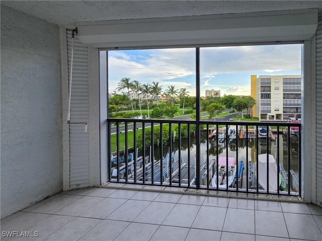 4371 Bay Beach Lane - Photo 11