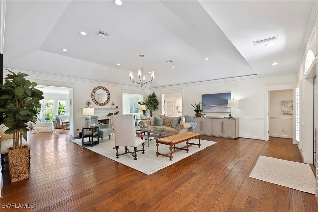 2700 Treasure Lane - Photo 8