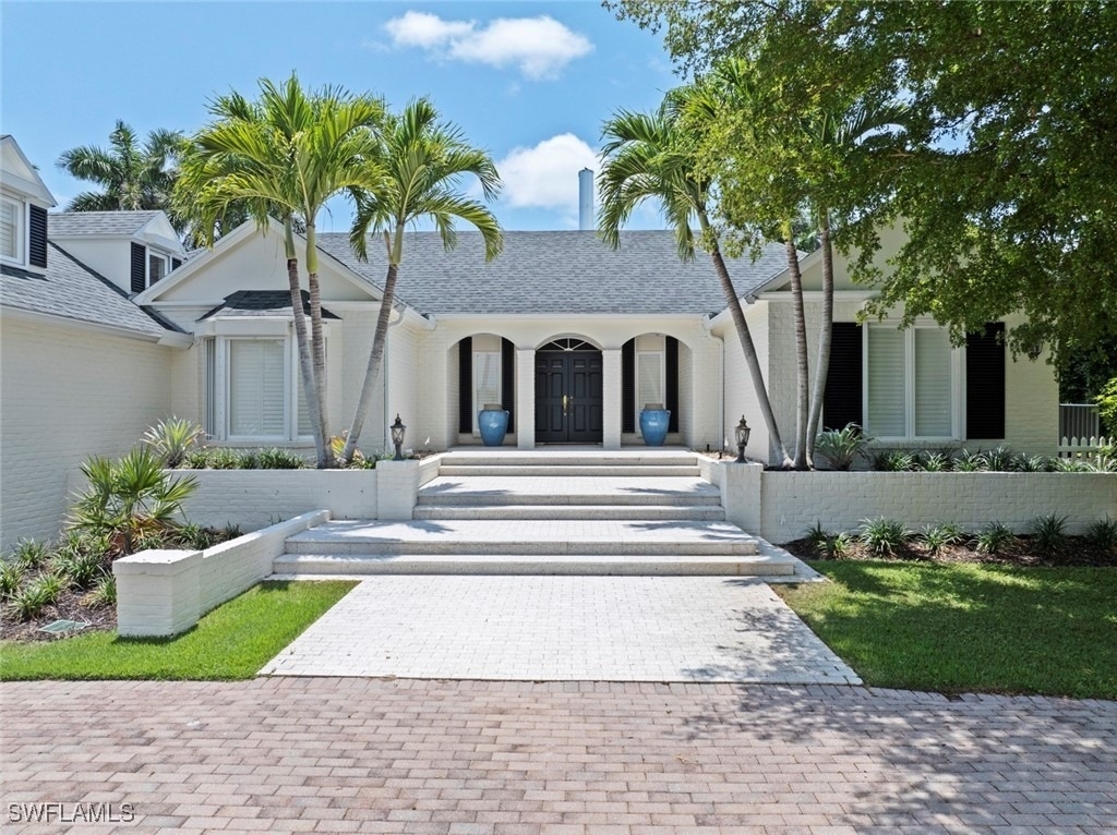 2700 Treasure Lane - Photo 2