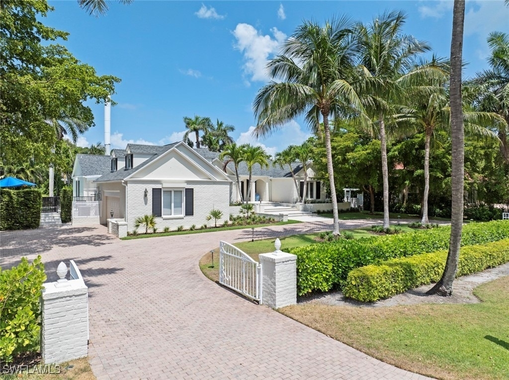 2700 Treasure Lane - Photo 1