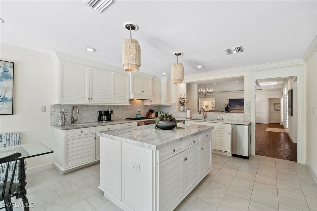 2700 Treasure Lane - Photo 14