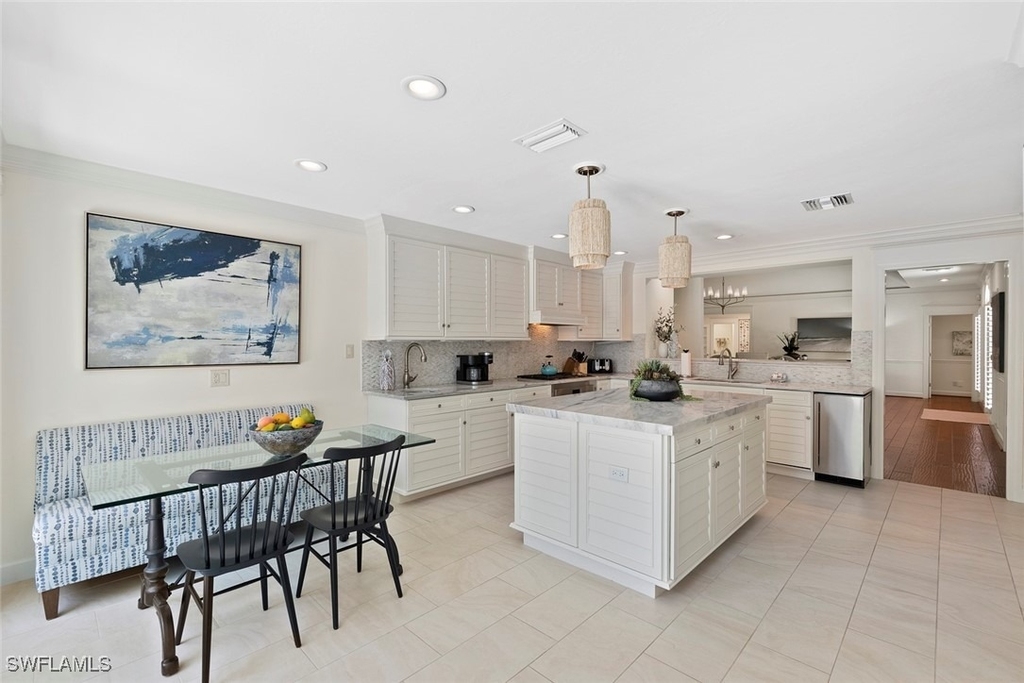 2700 Treasure Lane - Photo 11