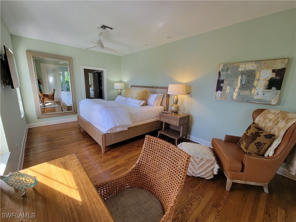 877 7th Street S - Photo 11
