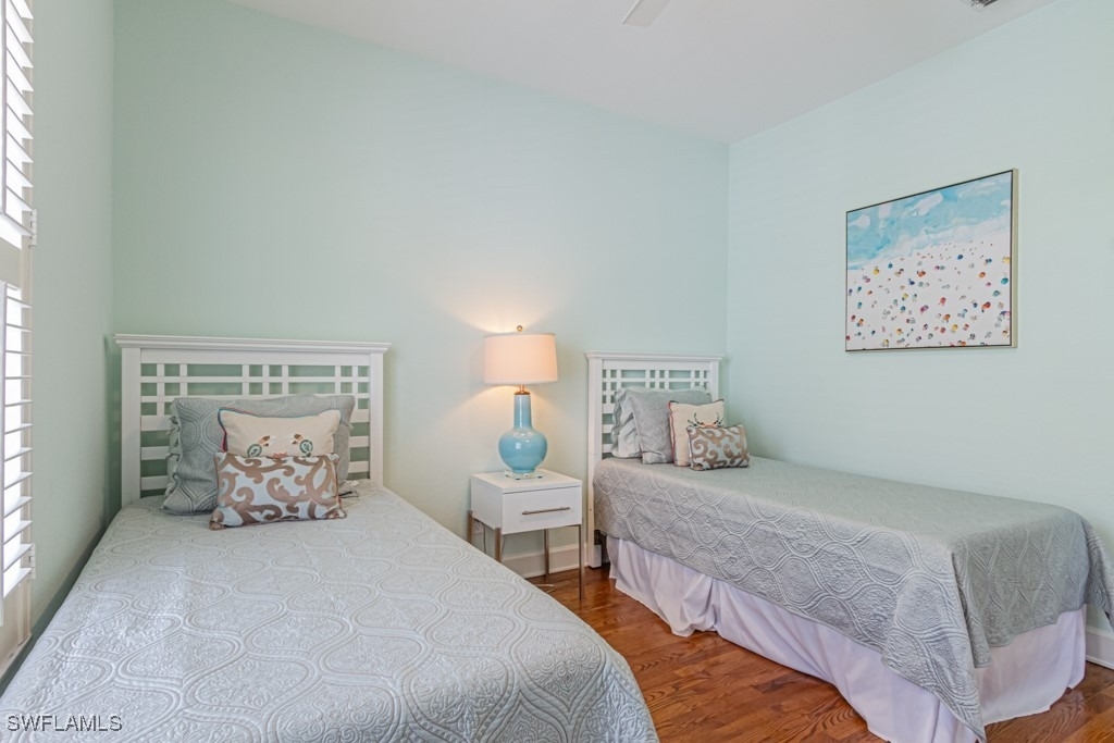 877 7th Street S - Photo 18