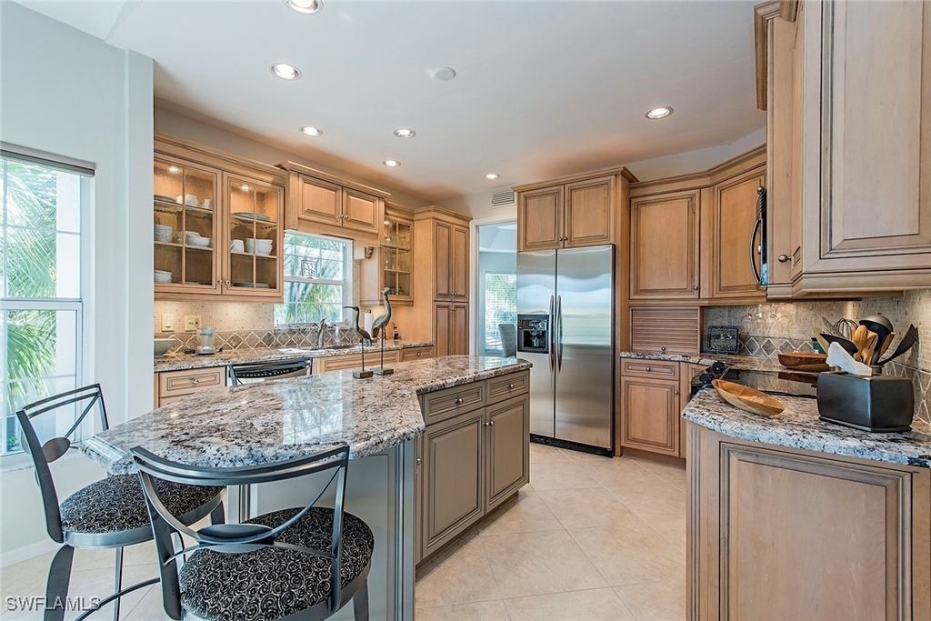 26850 Wedgewood Drive - Photo 4